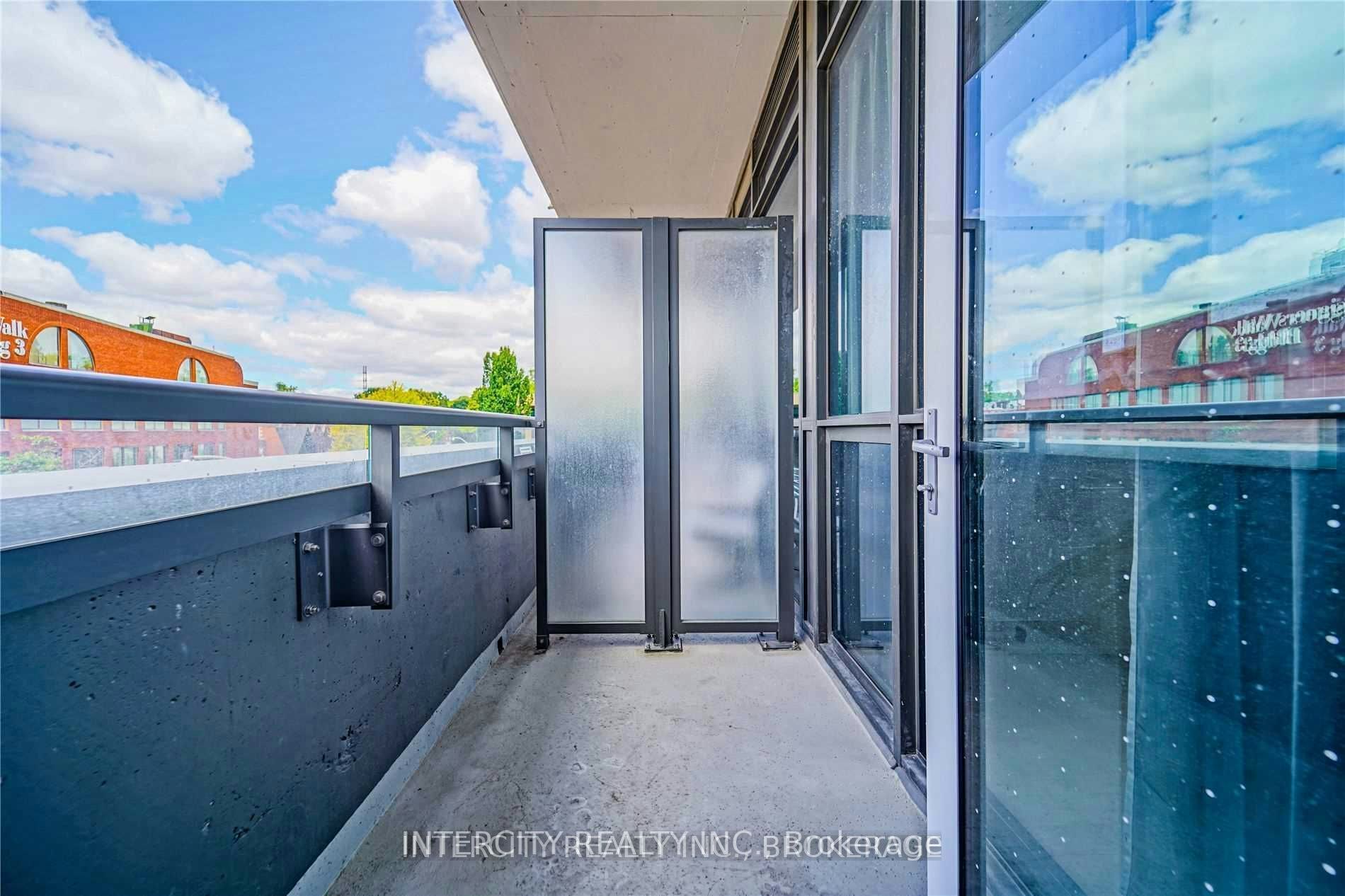 201-181 Bedford Road, Toronto, ON, M5R 0C2 - 27