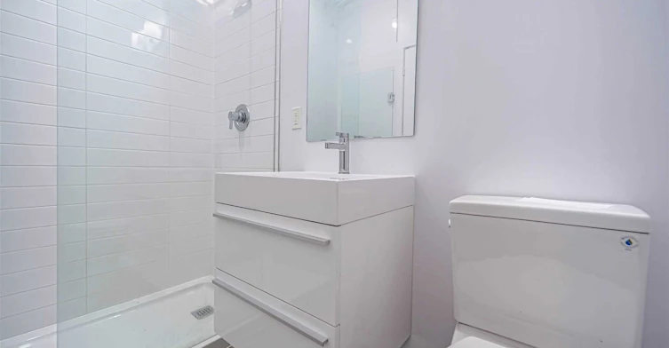 201-181 Bedford Road, Toronto, ON, M5R 0C2 - 24
