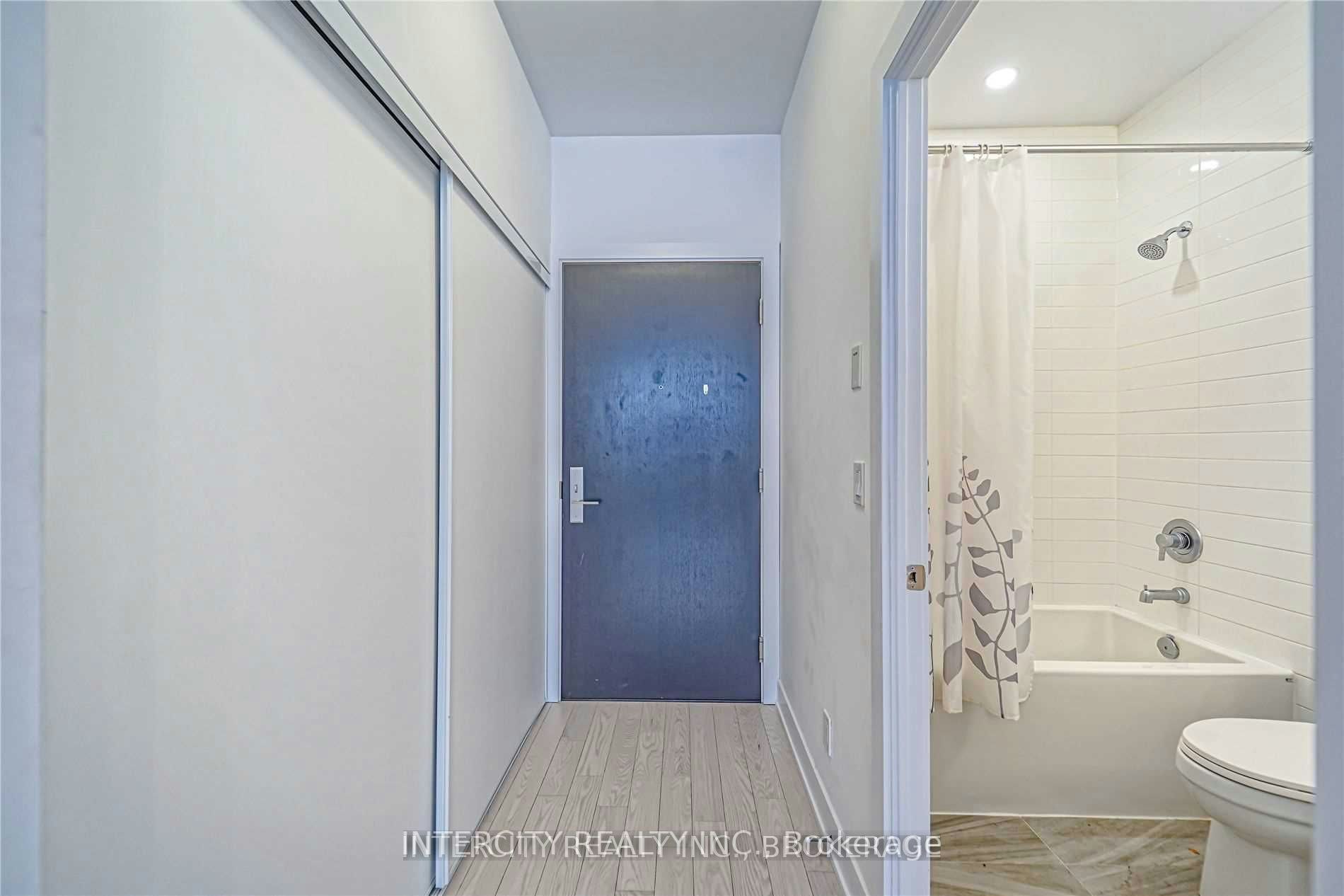 201-181 Bedford Road, Toronto, ON, M5R 0C2 - 8