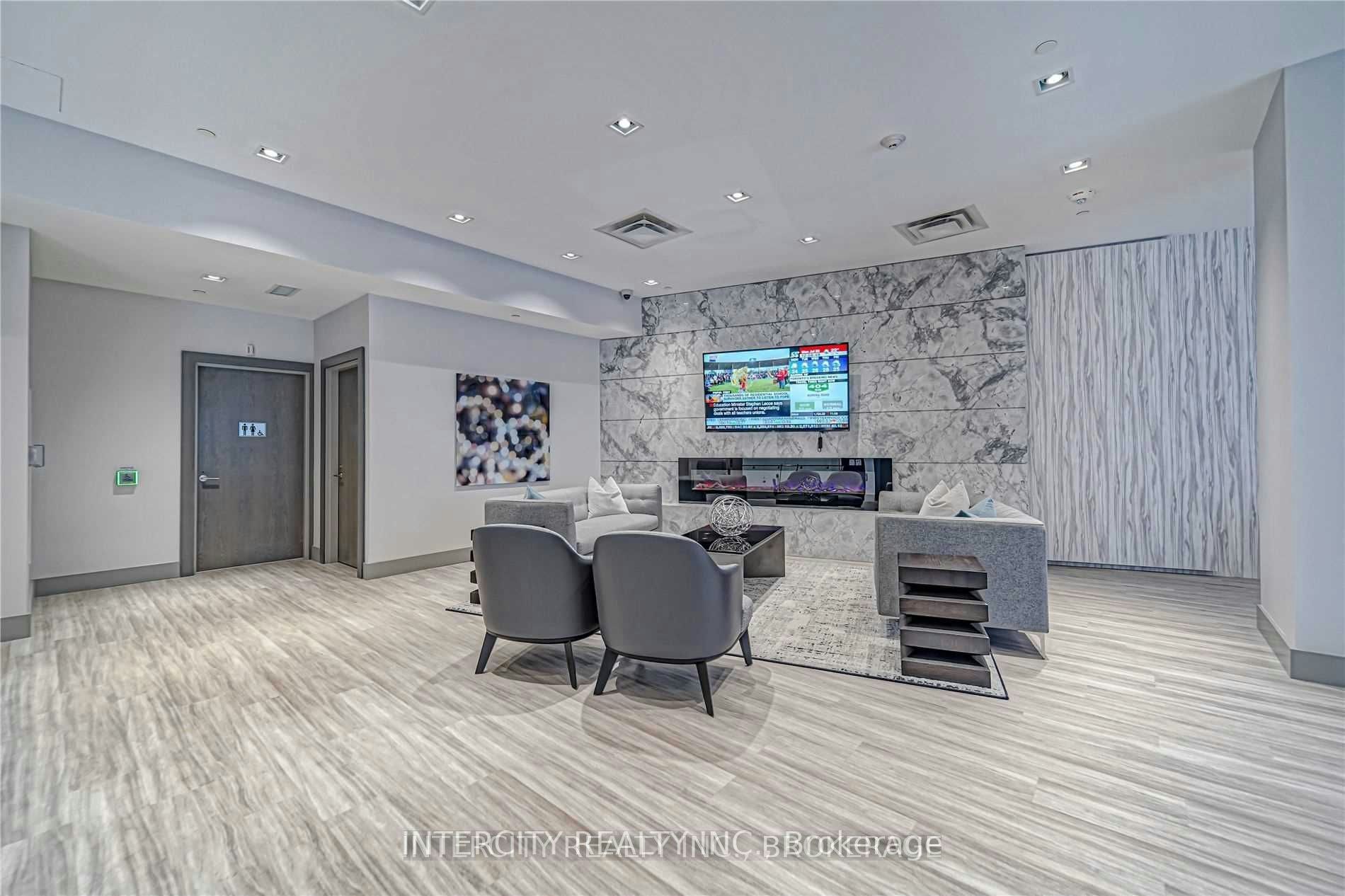 201-181 Bedford Road, Toronto, ON, M5R 0C2 - 33