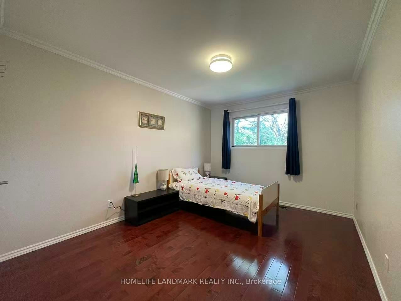 Upper-12 Clancy Drive, Toronto, ON, M2J 2V8 - 9