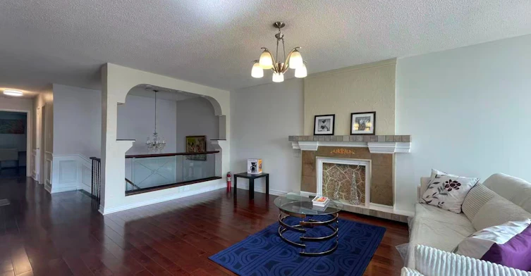 Upper-12 Clancy Drive, Toronto, ON, M2J 2V8 - 2