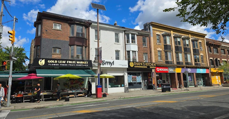 3rd Floor-608 Bloor Street W, Toronto, ON, M6G 1K4 - 2