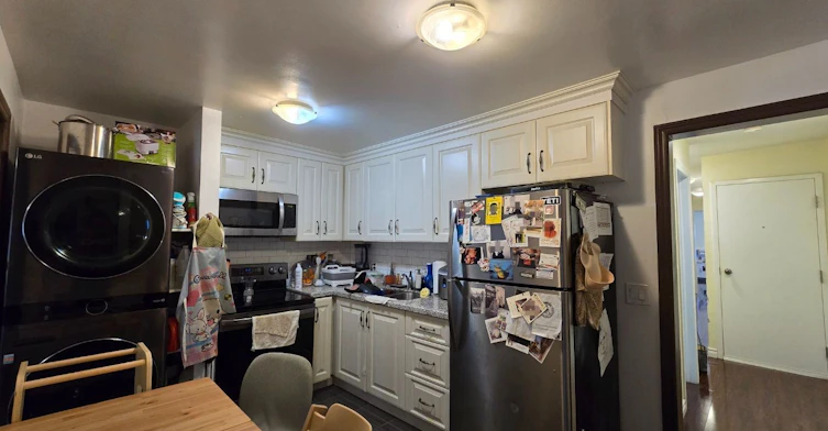 3rd Floor-608 Bloor Street W, Toronto, ON, M6G 1K4 - 16