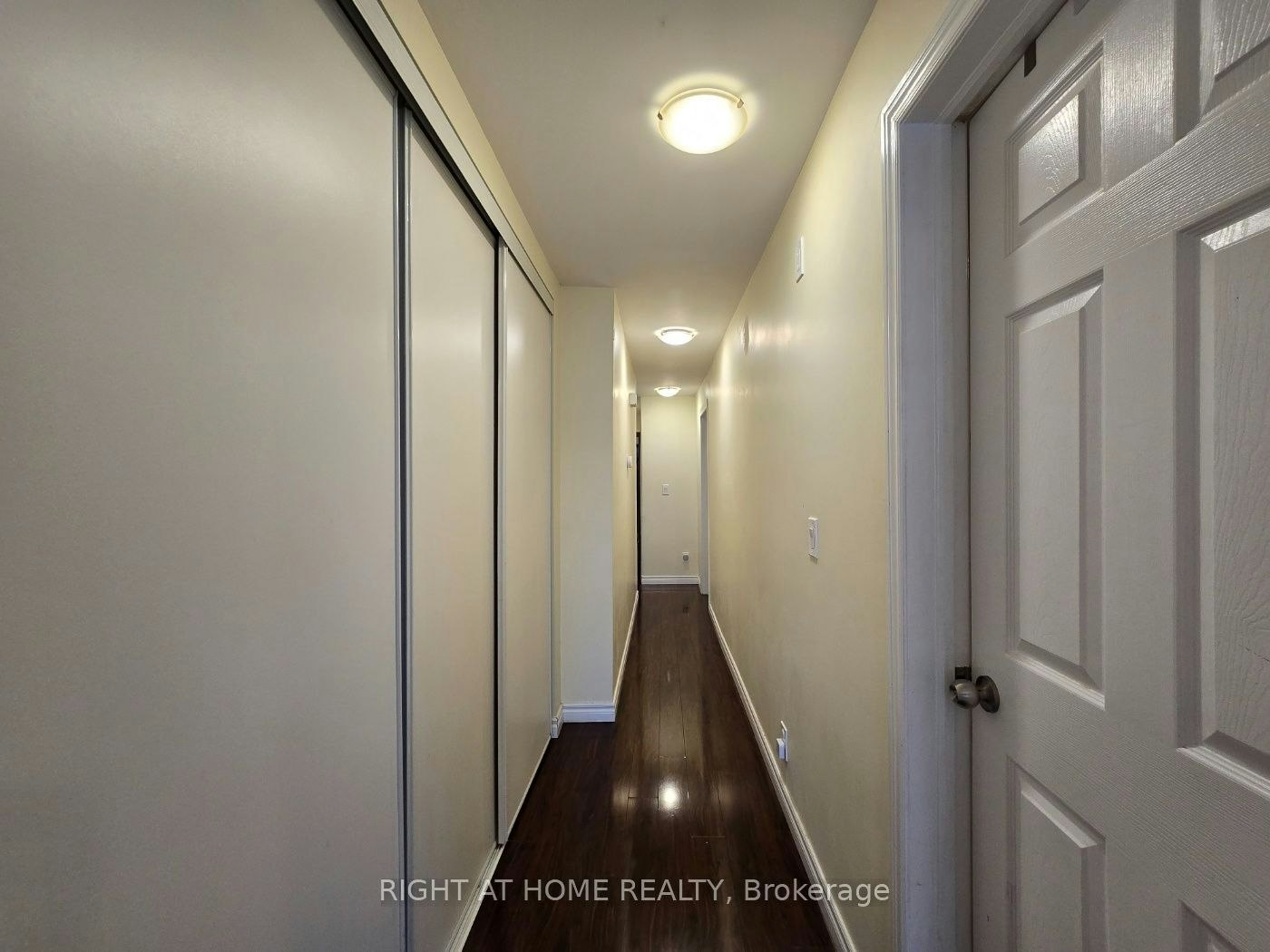 3rd Floor-608 Bloor Street W, Toronto, ON, M6G 1K4 - 7