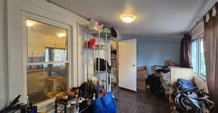 3rd Floor-608 Bloor Street W, Toronto, ON, M6G 1K4 - 15