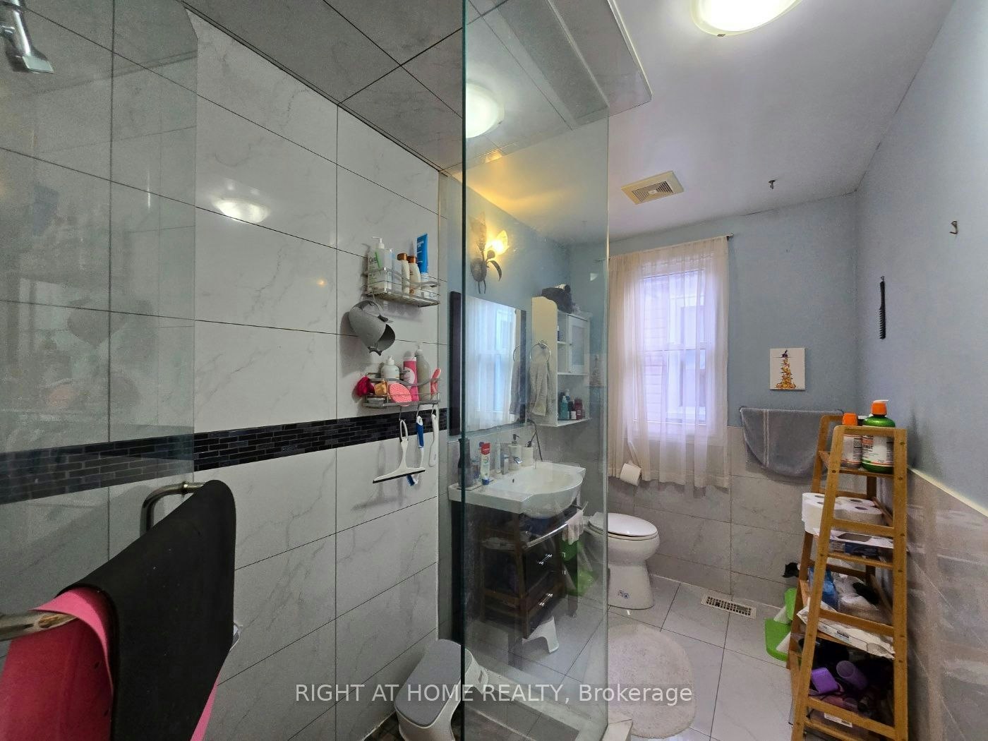 3rd Floor-608 Bloor Street W, Toronto, ON, M6G 1K4 - 12