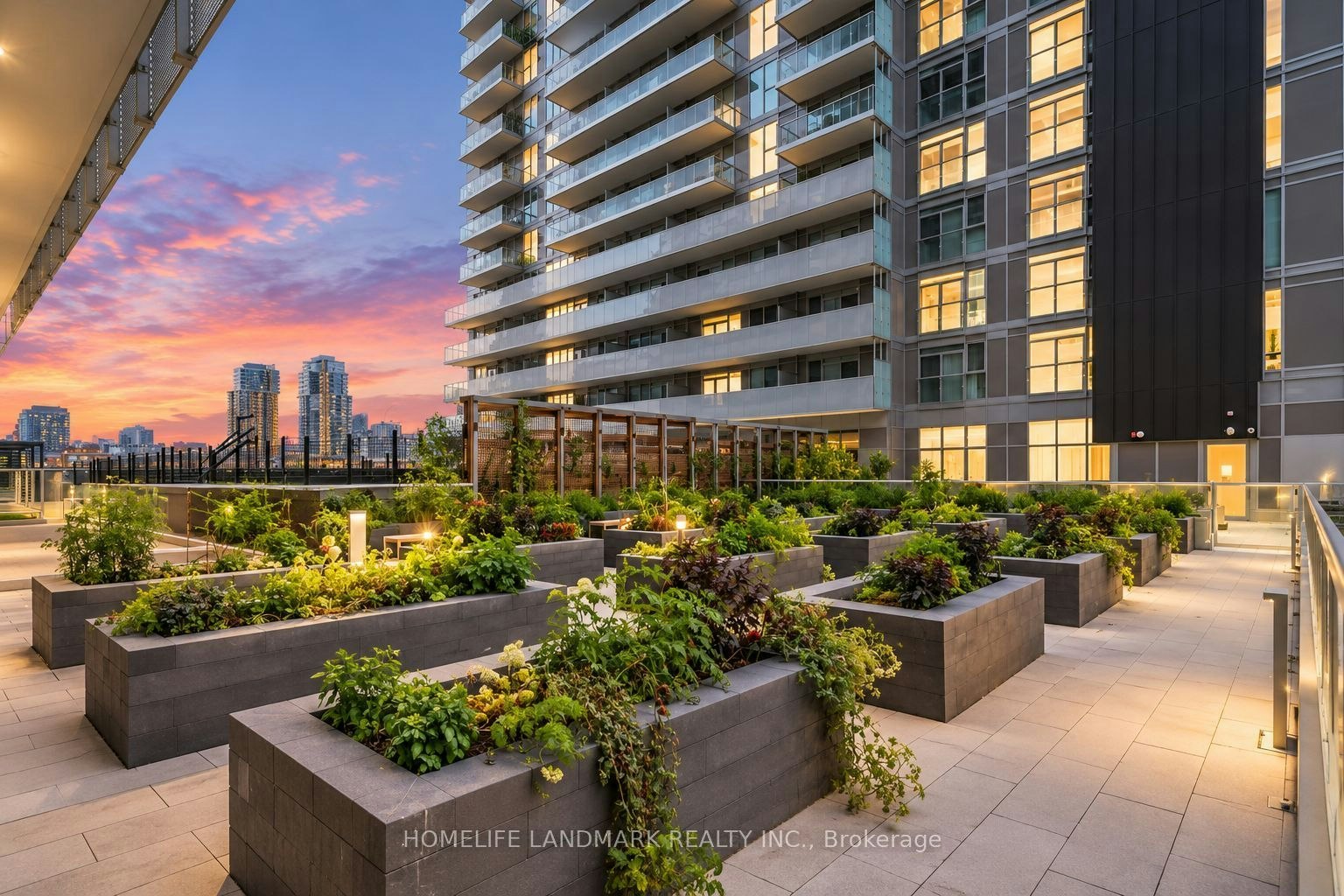 3812-15 Lower Jarvis Street, Toronto, ON, M5E 0C4 - 24