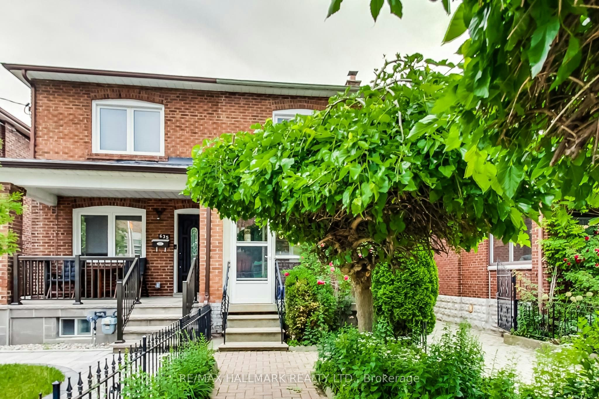 633 Glenholme Avenue, Toronto, ON, M6E 3G8 - 6