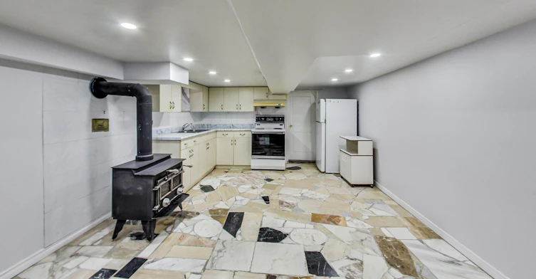 633 Glenholme Avenue, Toronto, ON, M6E 3G8 - 29