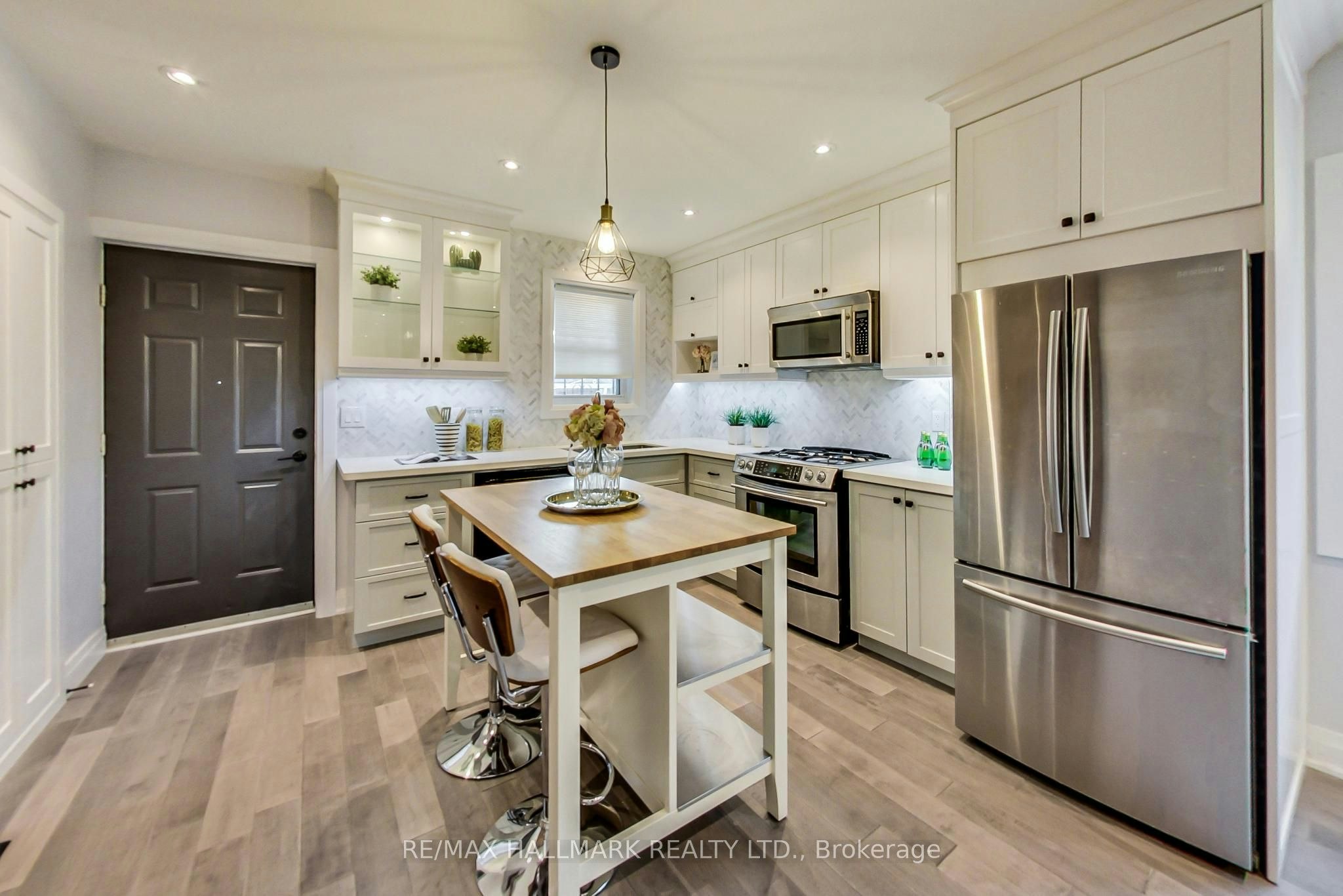 633 Glenholme Avenue, Toronto, ON, M6E 3G8 - 13