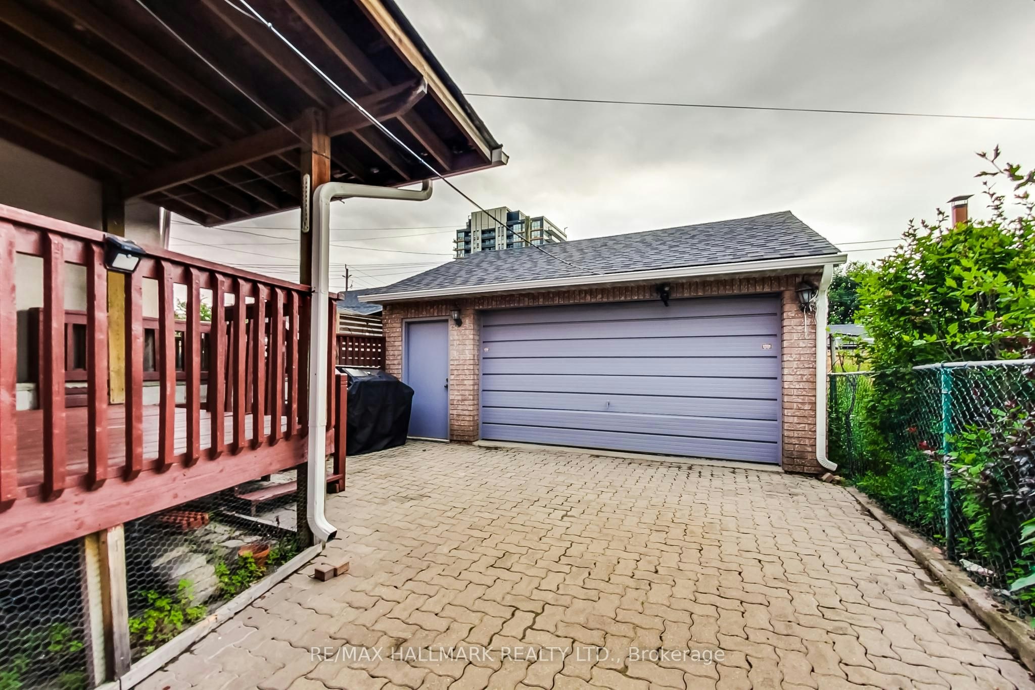 633 Glenholme Avenue, Toronto, ON, M6E 3G8 - 41