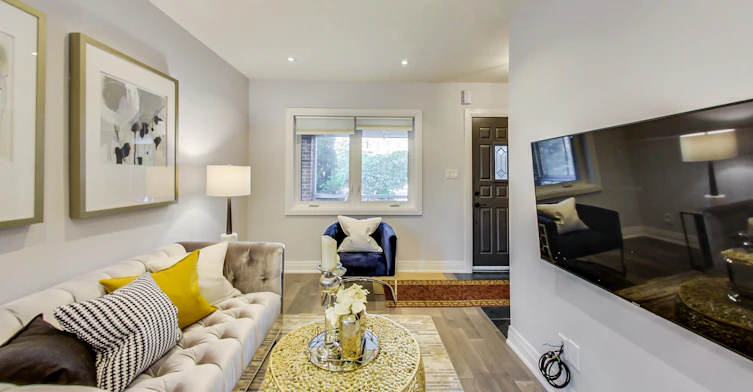 633 Glenholme Avenue, Toronto, ON, M6E 3G8 - 8