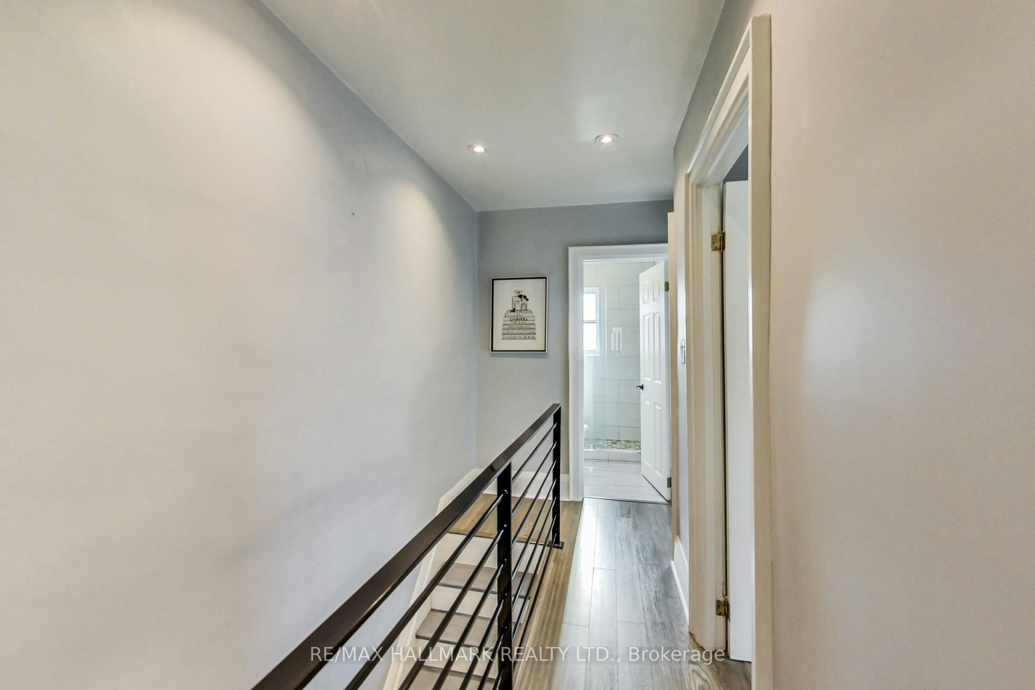 633 Glenholme Avenue, Toronto, ON, M6E 3G8 - 19