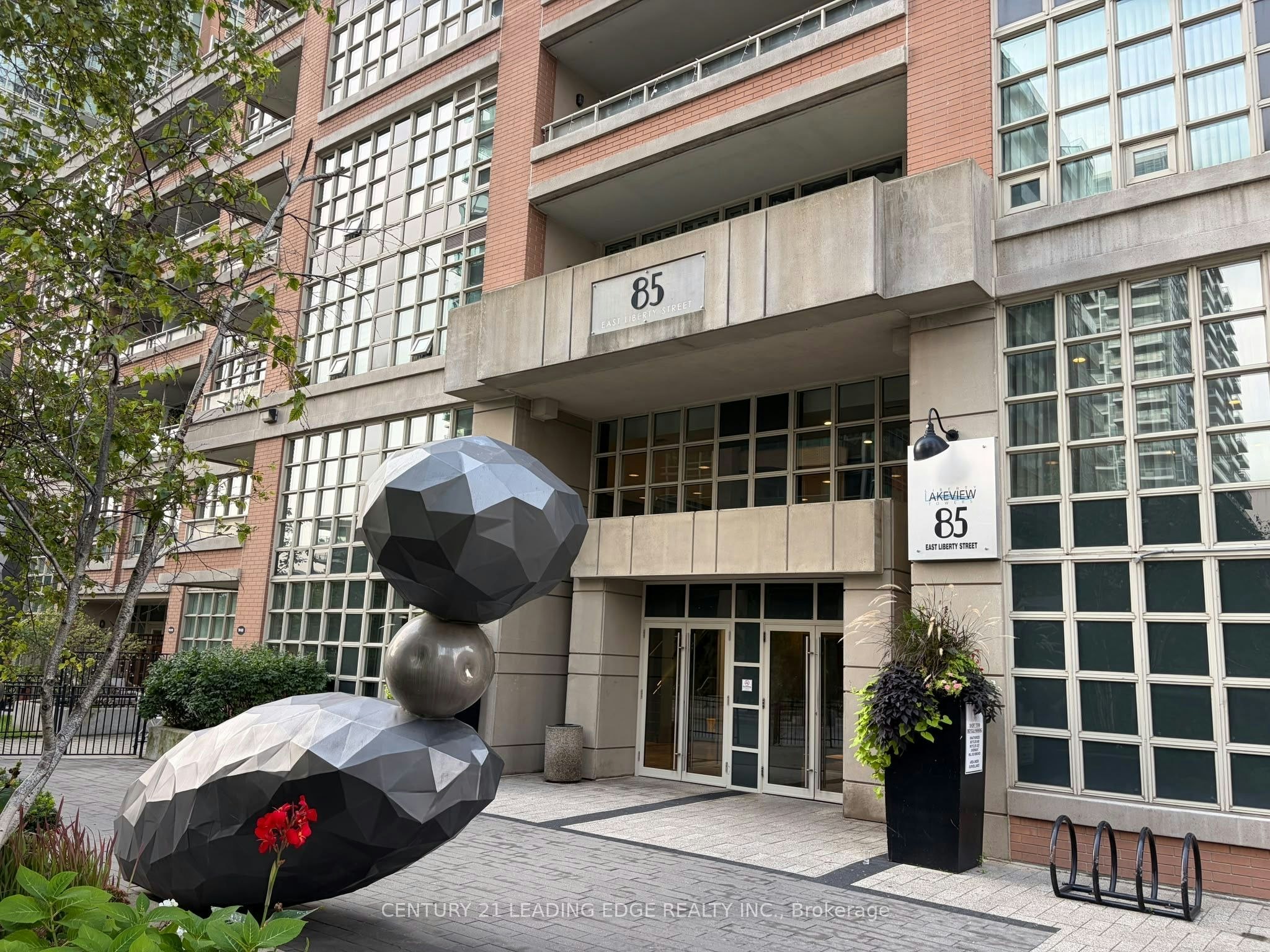 801-85 East Liberty Street, Toronto, ON, M6K 3R4 - 4