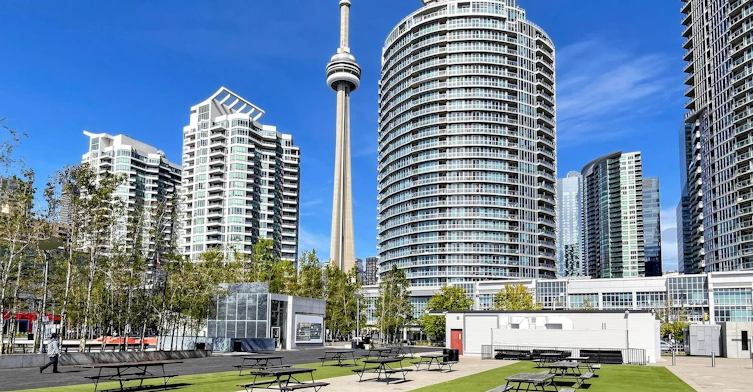 1410-218 Queens Quay W, Toronto, ON, M5J 2Y6 - 43