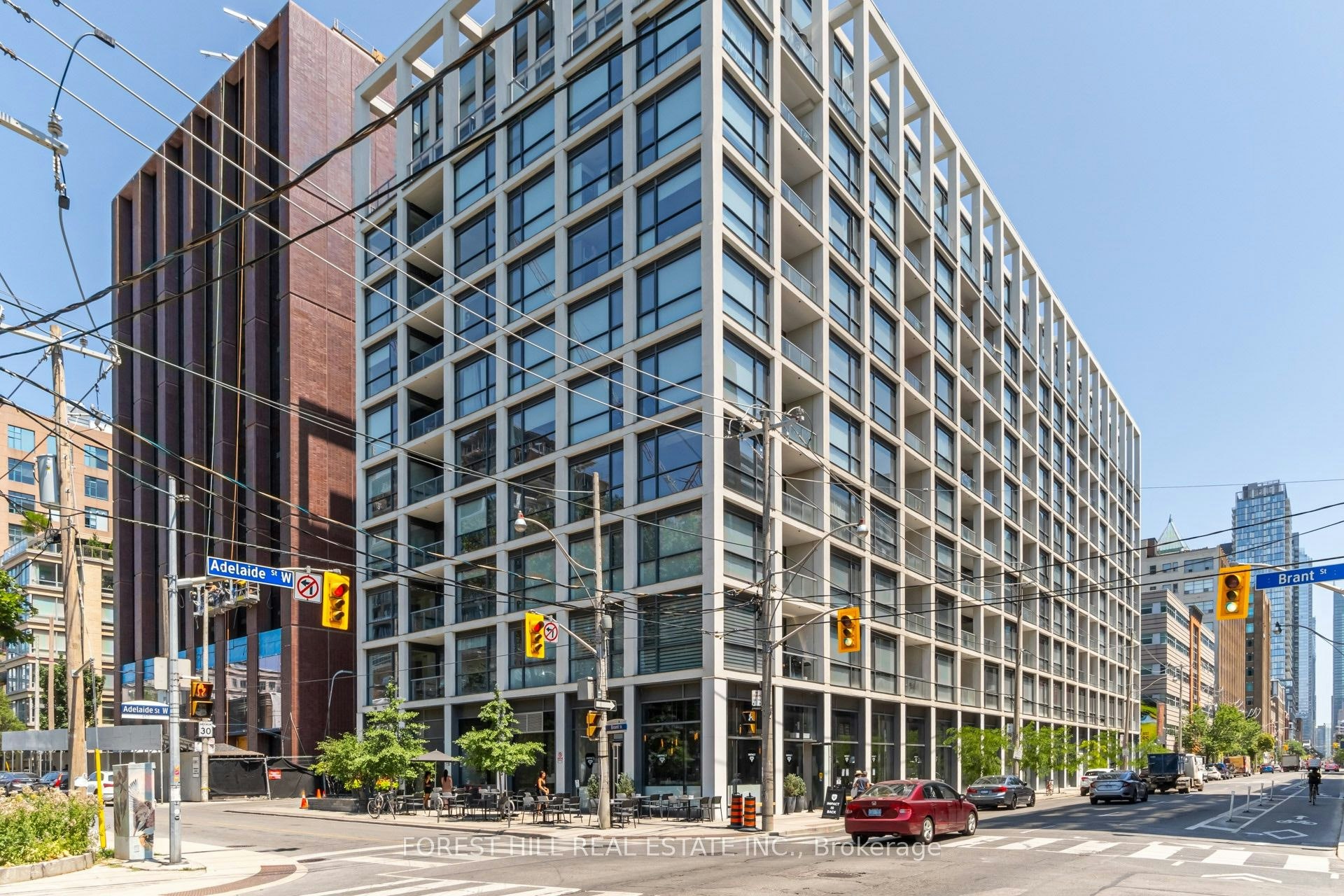 205-39 Brant Street, Toronto, ON, M5V 1S7