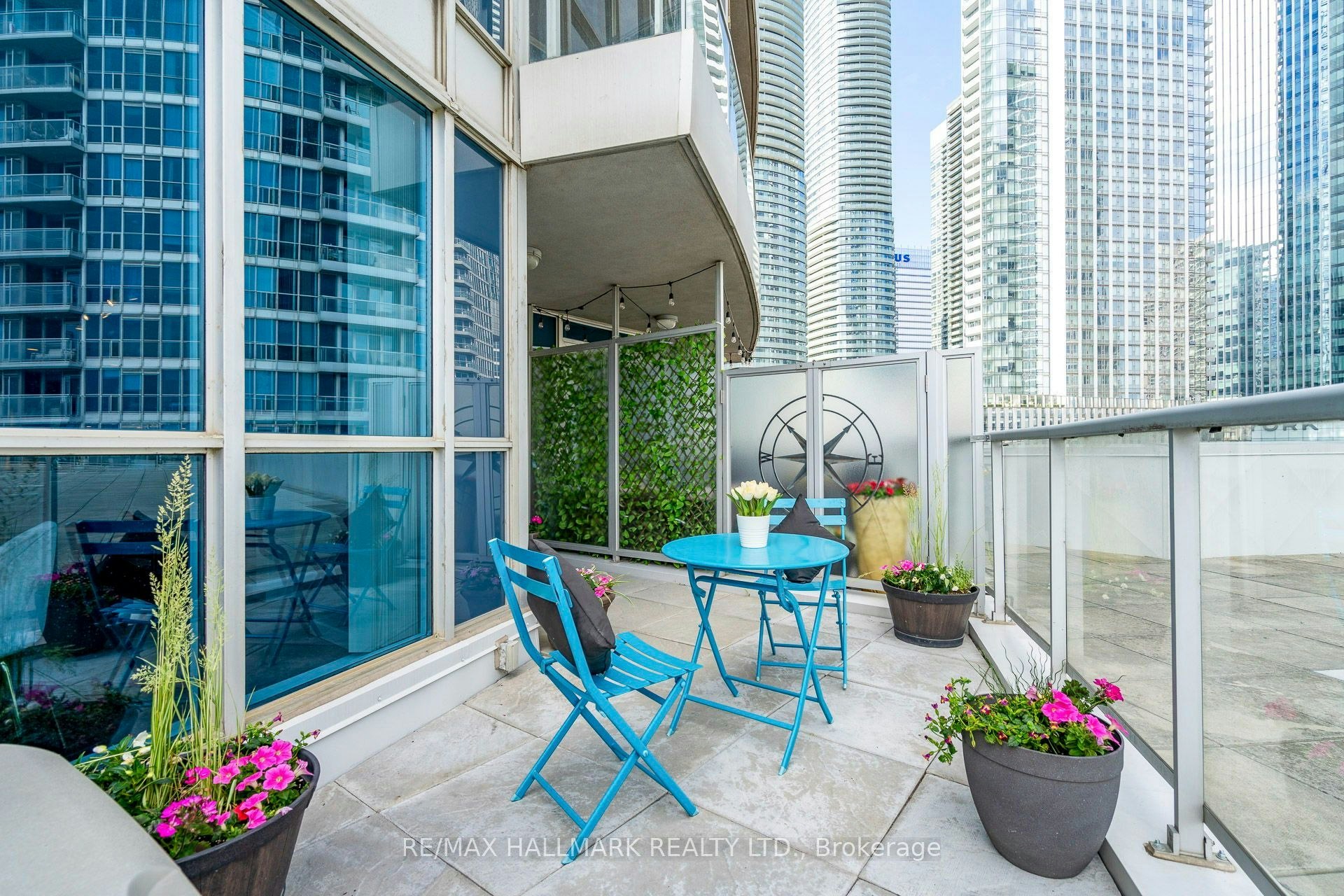 402-218 Queens Quay W, Toronto, ON, M5J 2Y6 - 23