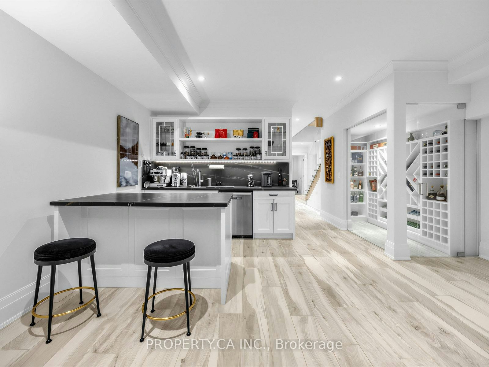 370 Hillsdale Avenue E, Toronto, ON, M4S 1T8 - 34