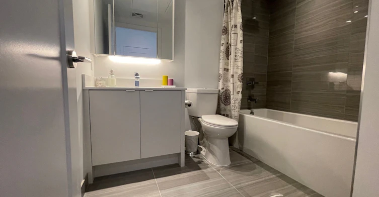 Ph20-1 Edgewater Drive, Toronto, ON, M5A 0L1 - 12
