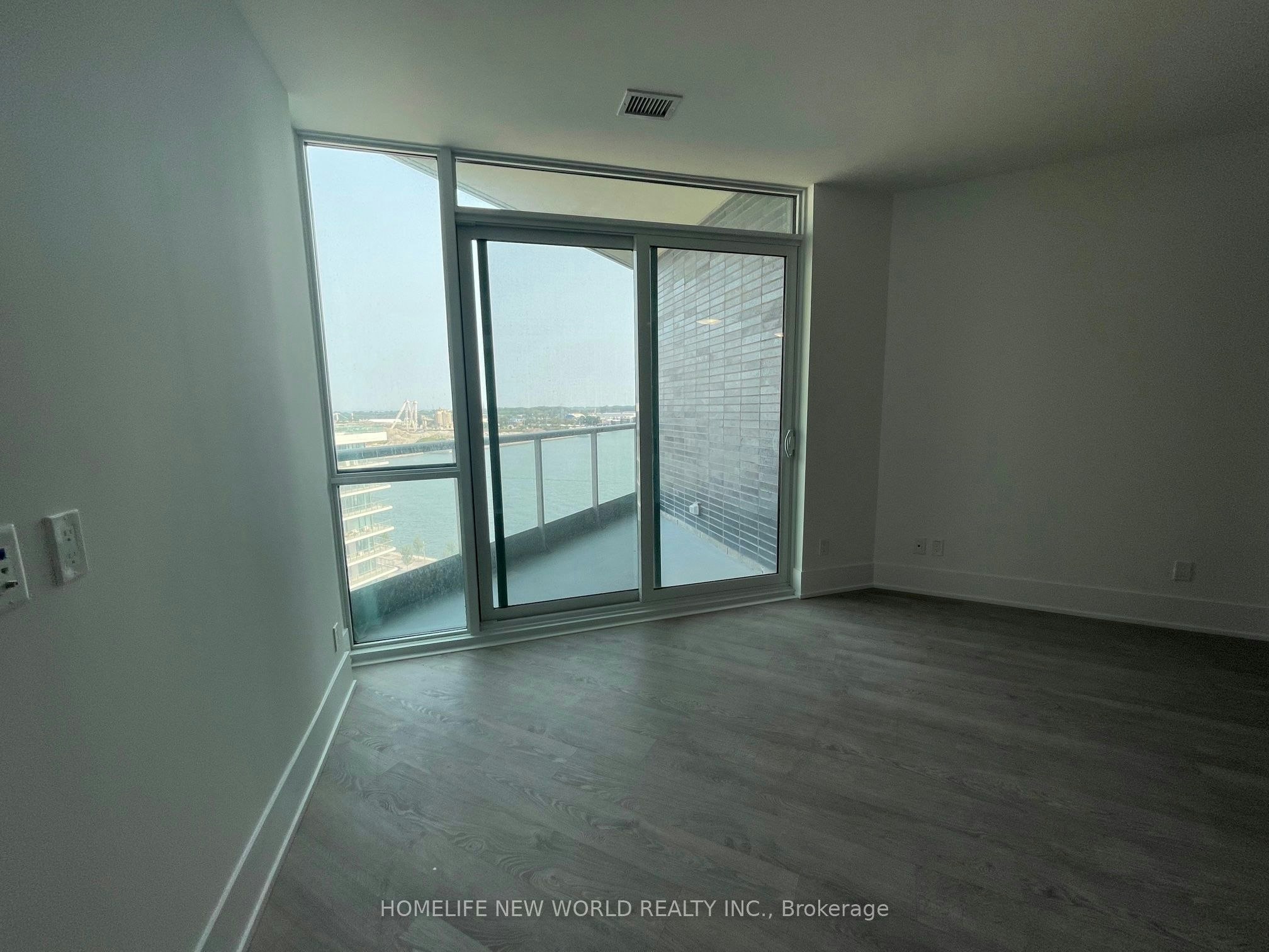 Ph20-1 Edgewater Drive, Toronto, ON, M5A 0L1 - 16