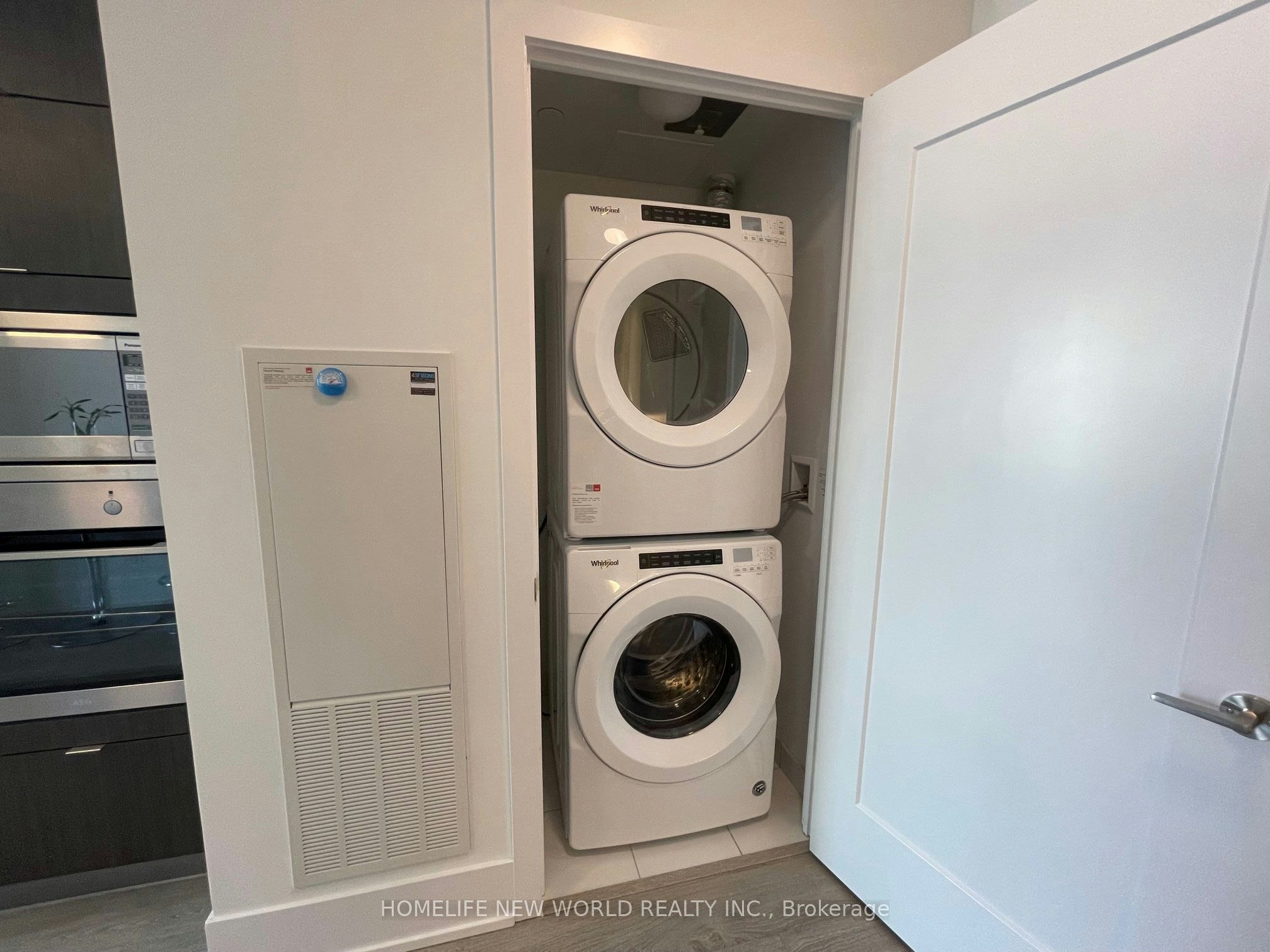 Ph20-1 Edgewater Drive, Toronto, ON, M5A 0L1 - 13