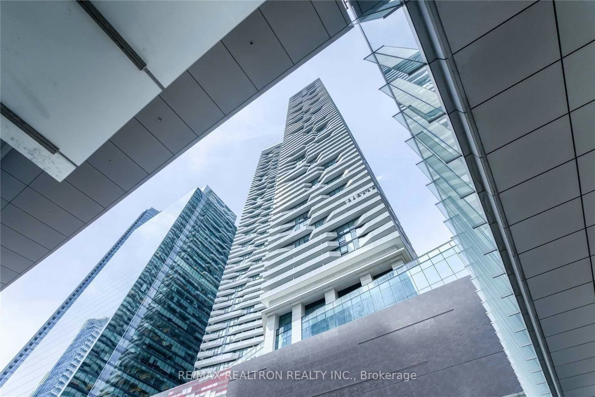3510-88 Harbour Street, Toronto, ON, M5J 0C3