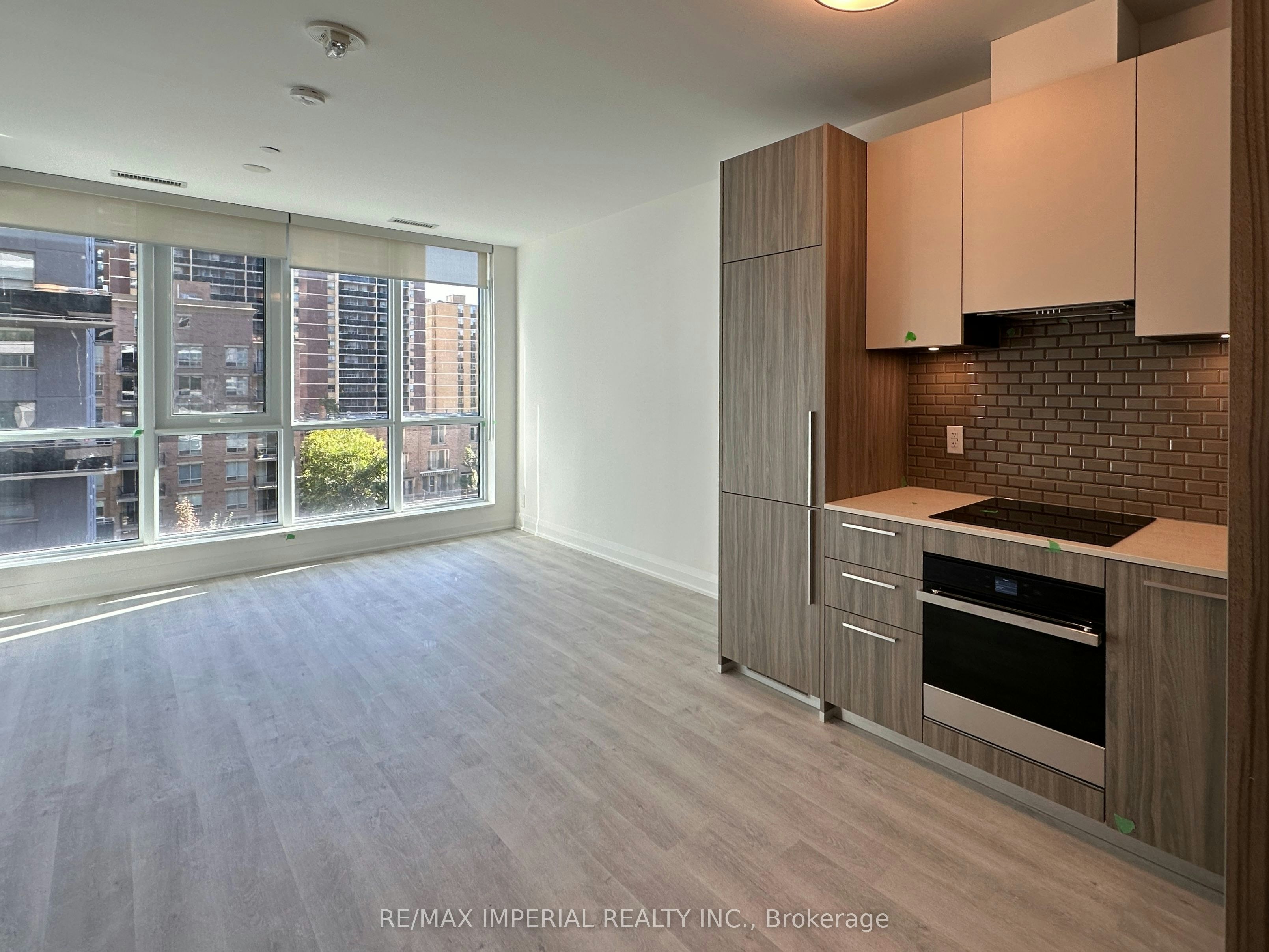 406-65 Broadway Avenue, Toronto, ON, M4P 1T9