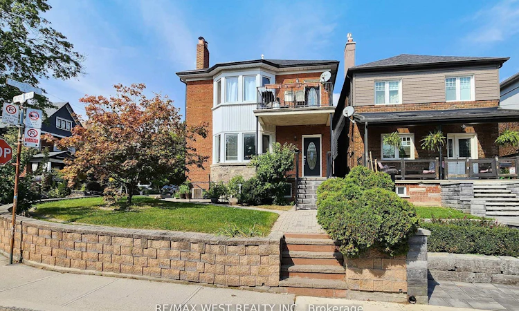 52 Heydon Park Road