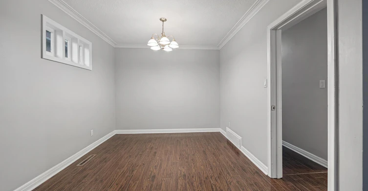 Main-128 Bogert Avenue, Toronto, ON, M2N 1K8 - 4