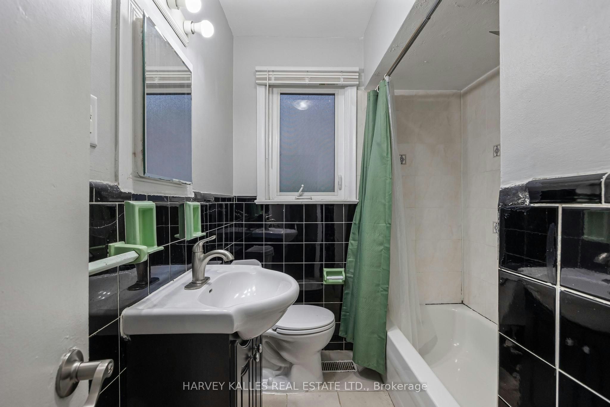 Main-128 Bogert Avenue, Toronto, ON, M2N 1K8 - 10