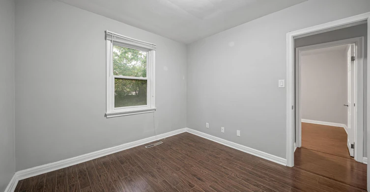 Main-128 Bogert Avenue, Toronto, ON, M2N 1K8 - 14