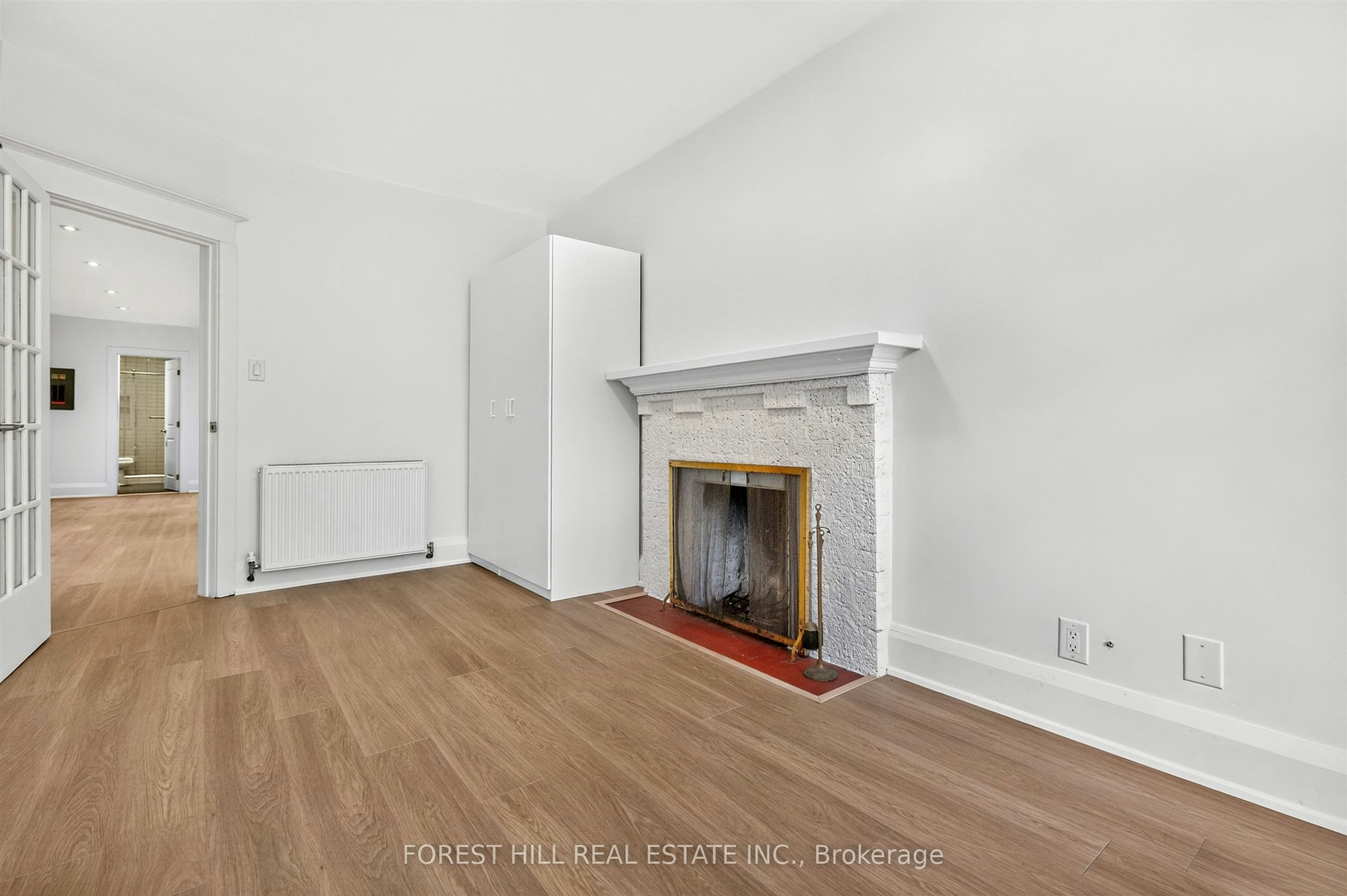 D-30 Pinewood Avenue, Toronto, ON, M6C 2V1 - 14