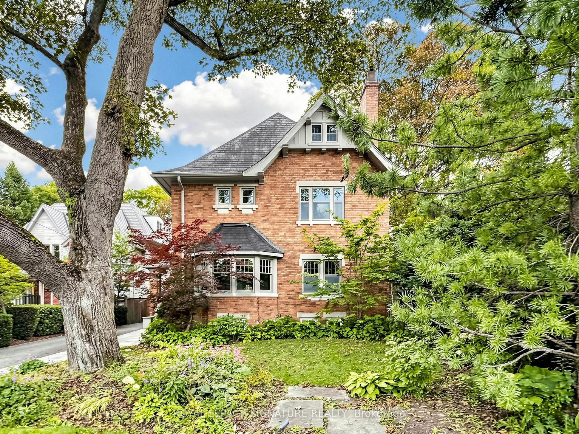 92 Inglewood Drive, Toronto, ON, M4T 1H5