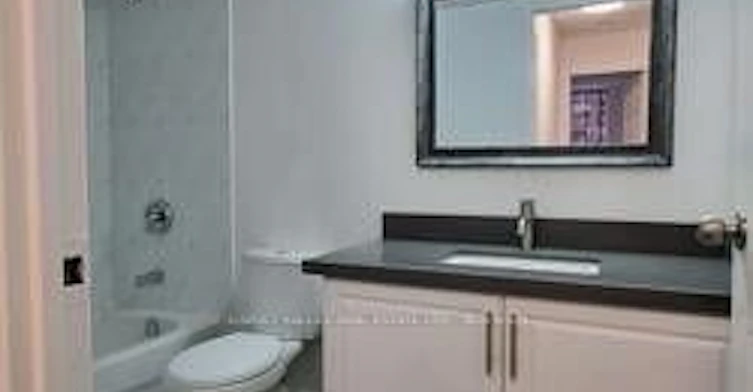 710-633 Bay Street, Toronto, ON, M5G 2G4 - 6