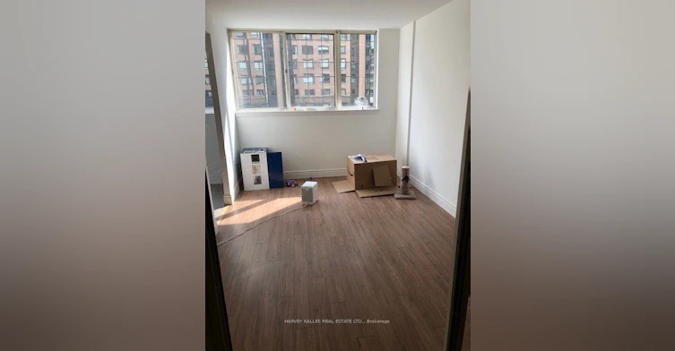 710-633 Bay Street, Toronto, ON, M5G 2G4 - 8