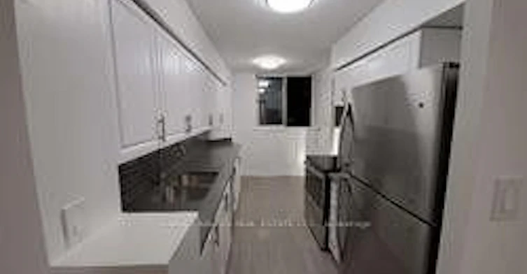 710-633 Bay Street, Toronto, ON, M5G 2G4 - 5