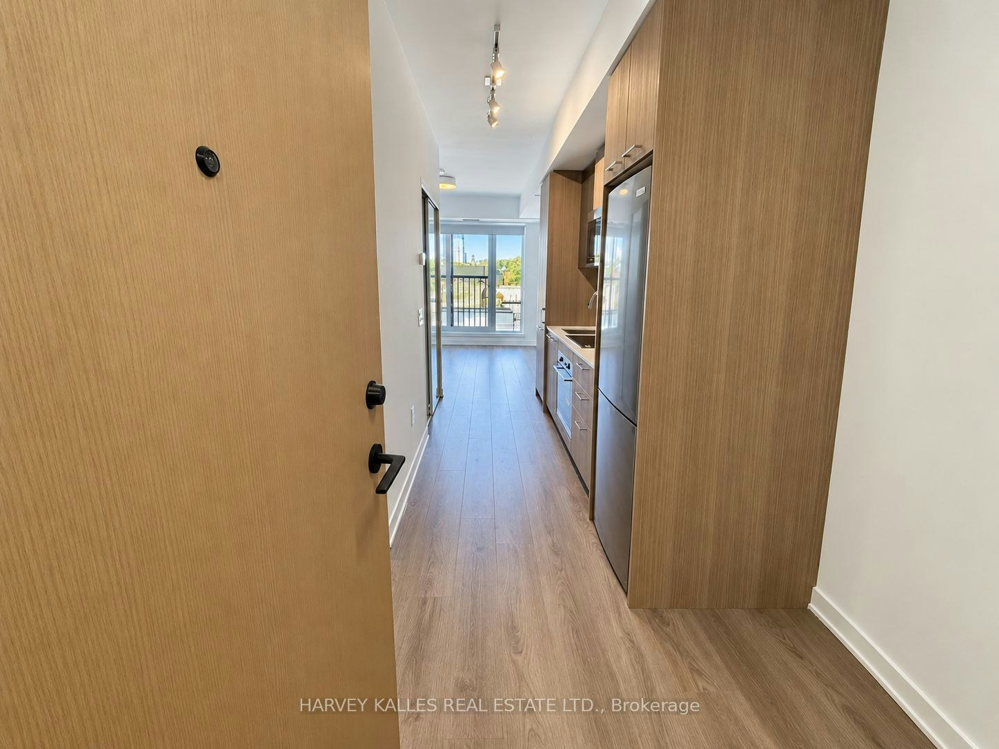 450-30 Dreamers Way, Toronto, ON, M5A 0Y7 - 2