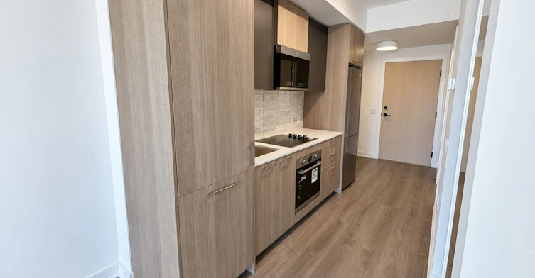 450-30 Dreamers Way, Toronto, ON, M5A 0Y7 - 5