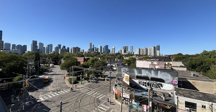 450-30 Dreamers Way, Toronto, ON, M5A 0Y7 - 22