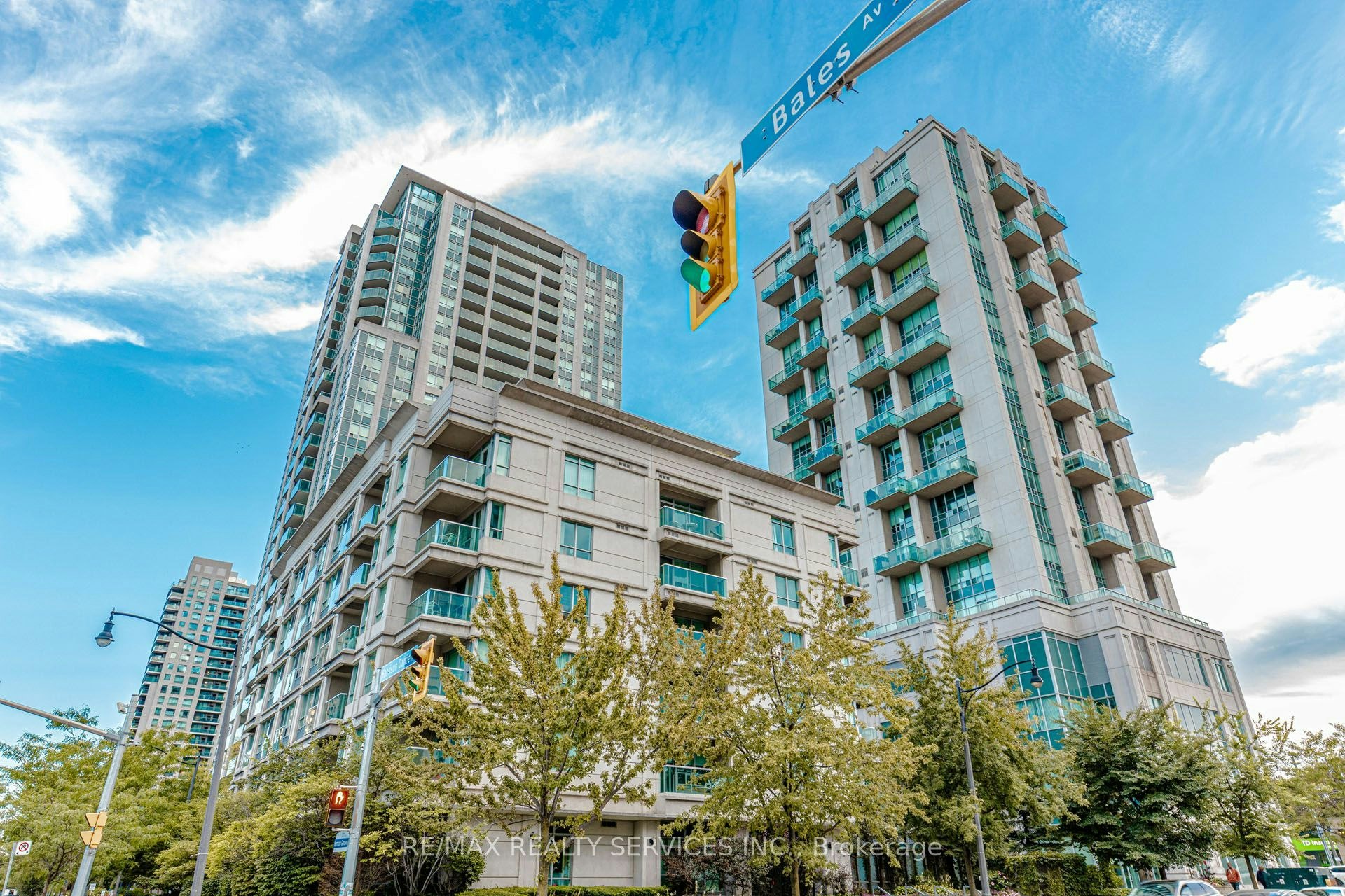 208-19 Avondale Avenue, Toronto, ON, M2N 0A6