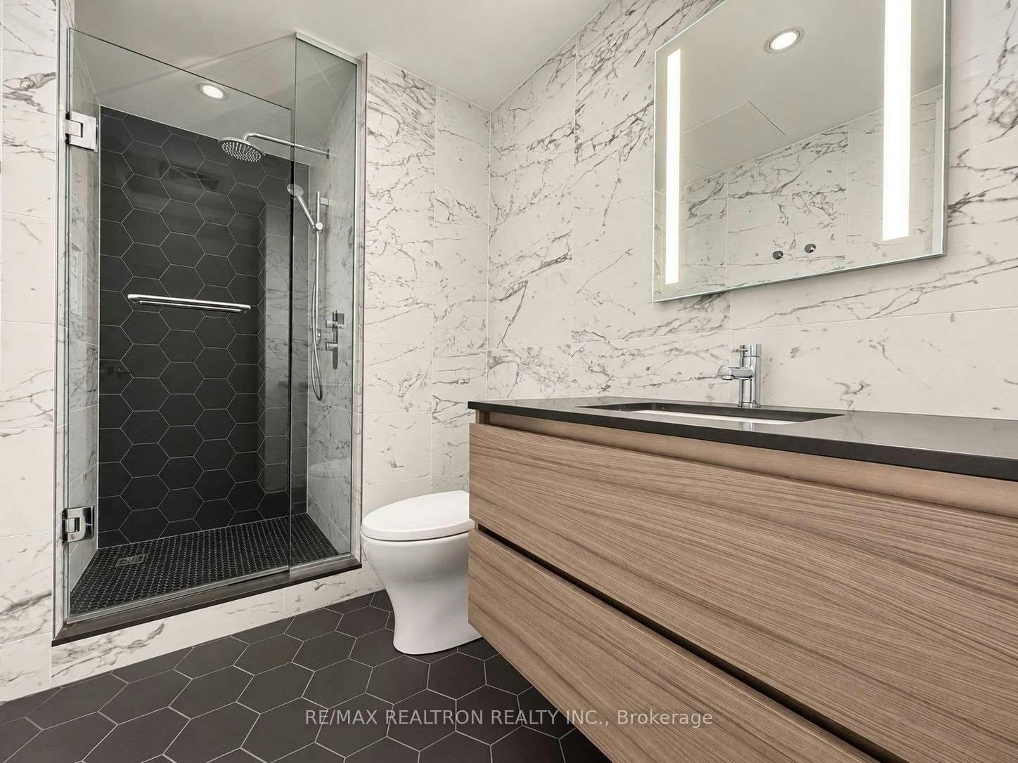 120-2 Clarendon Avenue, Toronto, ON, M4V 1H9 - 9
