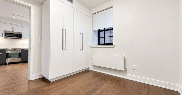 120-2 Clarendon Avenue, Toronto, ON, M4V 1H9 - 5