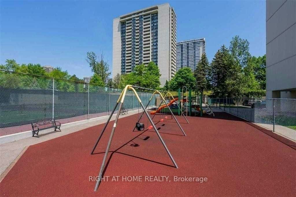 1503-177 Linus Road, Toronto, ON, M2J 4S5 - 5