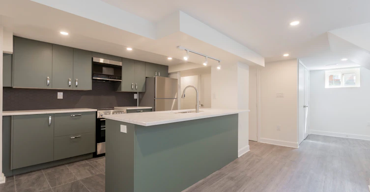 Lower Level-91 Bishop Avenue, Toronto, ON, M2M 1Z5 - 8