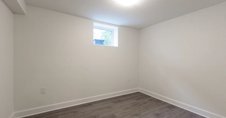 Lower Level-91 Bishop Avenue, Toronto, ON, M2M 1Z5 - 16