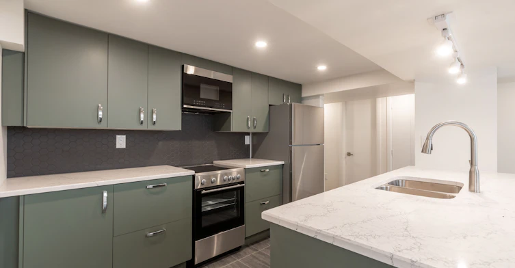 Lower Level-91 Bishop Avenue, Toronto, ON, M2M 1Z5 - 9