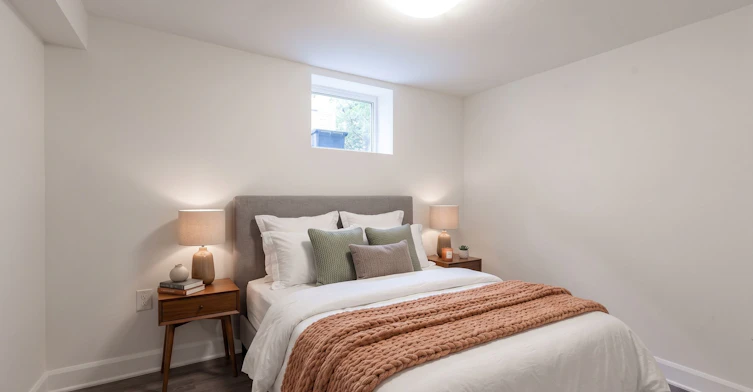 Lower Level-91 Bishop Avenue, Toronto, ON, M2M 1Z5 - 17