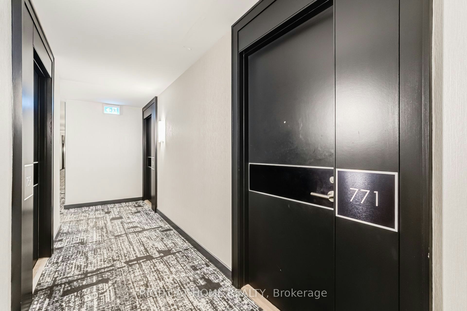 771-209 Fort York Boulevard, Toronto, ON, M5V 4A1 - 3