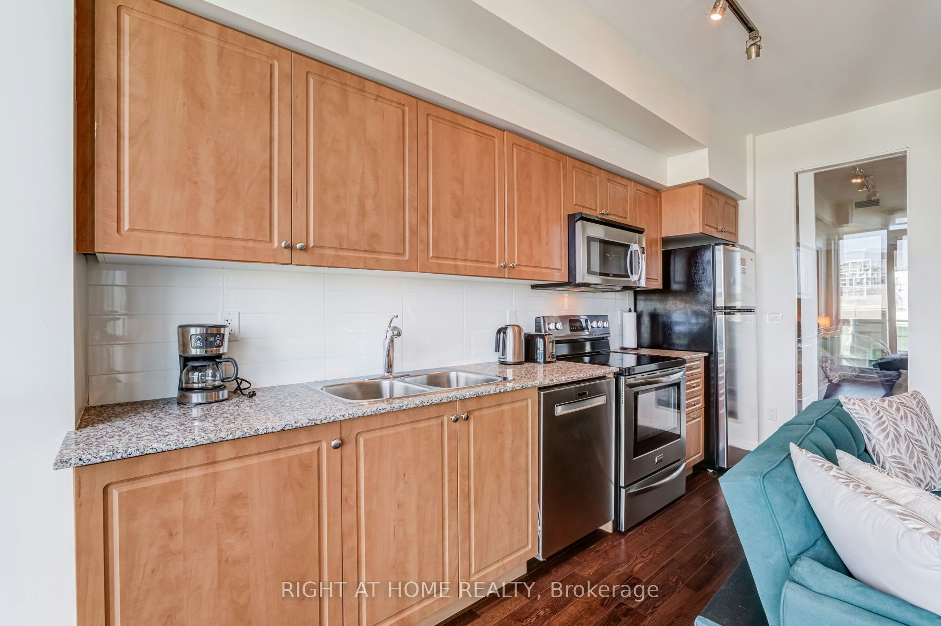 771-209 Fort York Boulevard, Toronto, ON, M5V 4A1 - 11